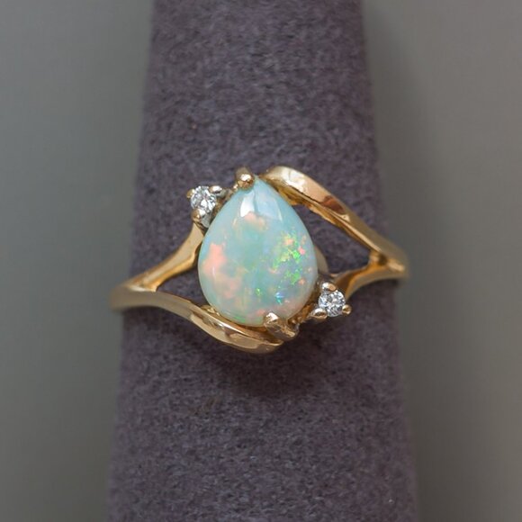 14K Gold Australian Opal & Diamond Ring – Vintage 1990s Setting, Size 6.75 - Picture 3 of 16